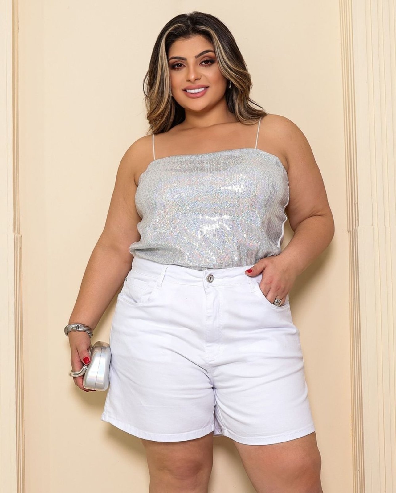 Imagem principal Shorts Sarja Mom Feminina Plus Size 25180 Branca Consciência branco