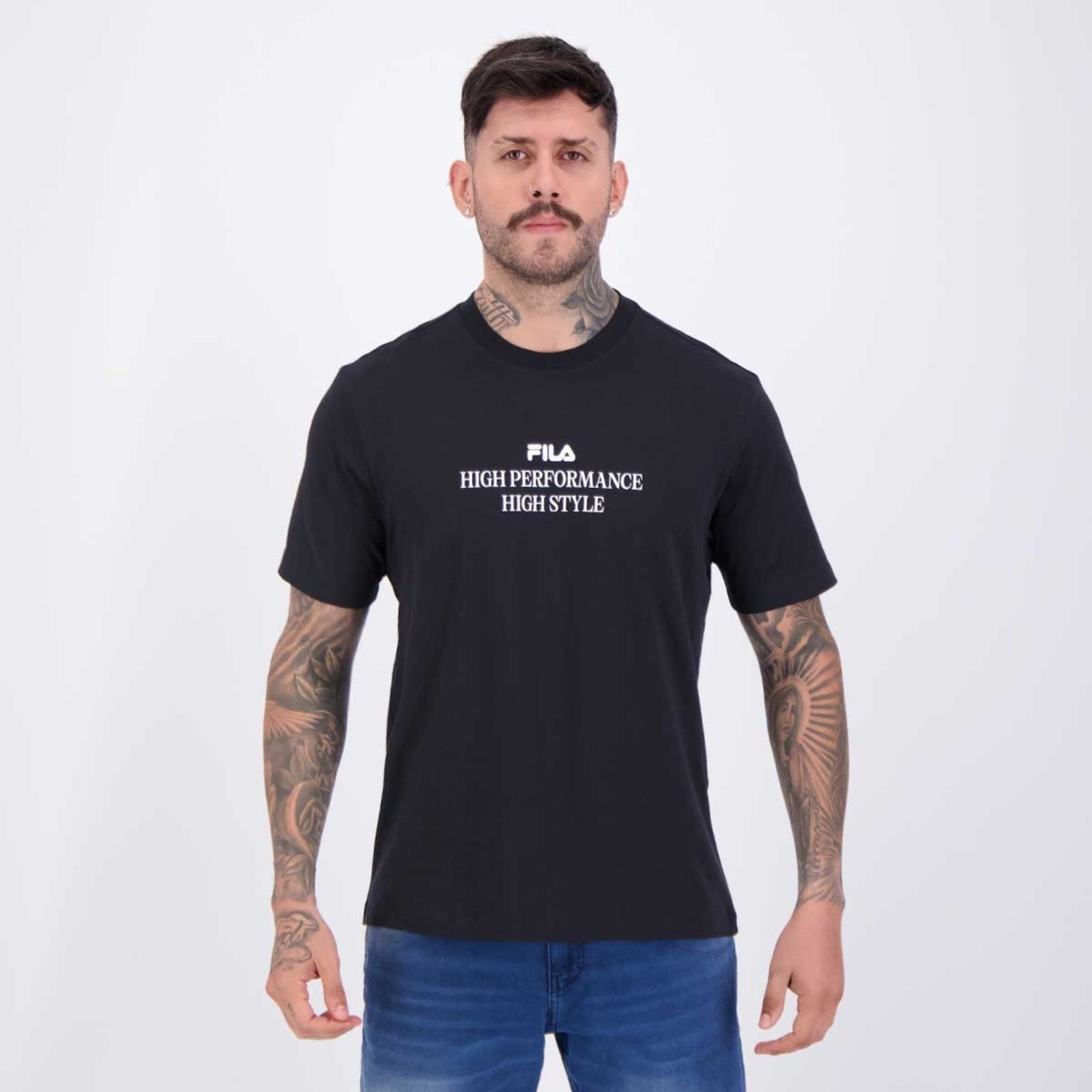 Imagem principal Camiseta Fila Comfort High Style Letter Preta e Branca Fila branco