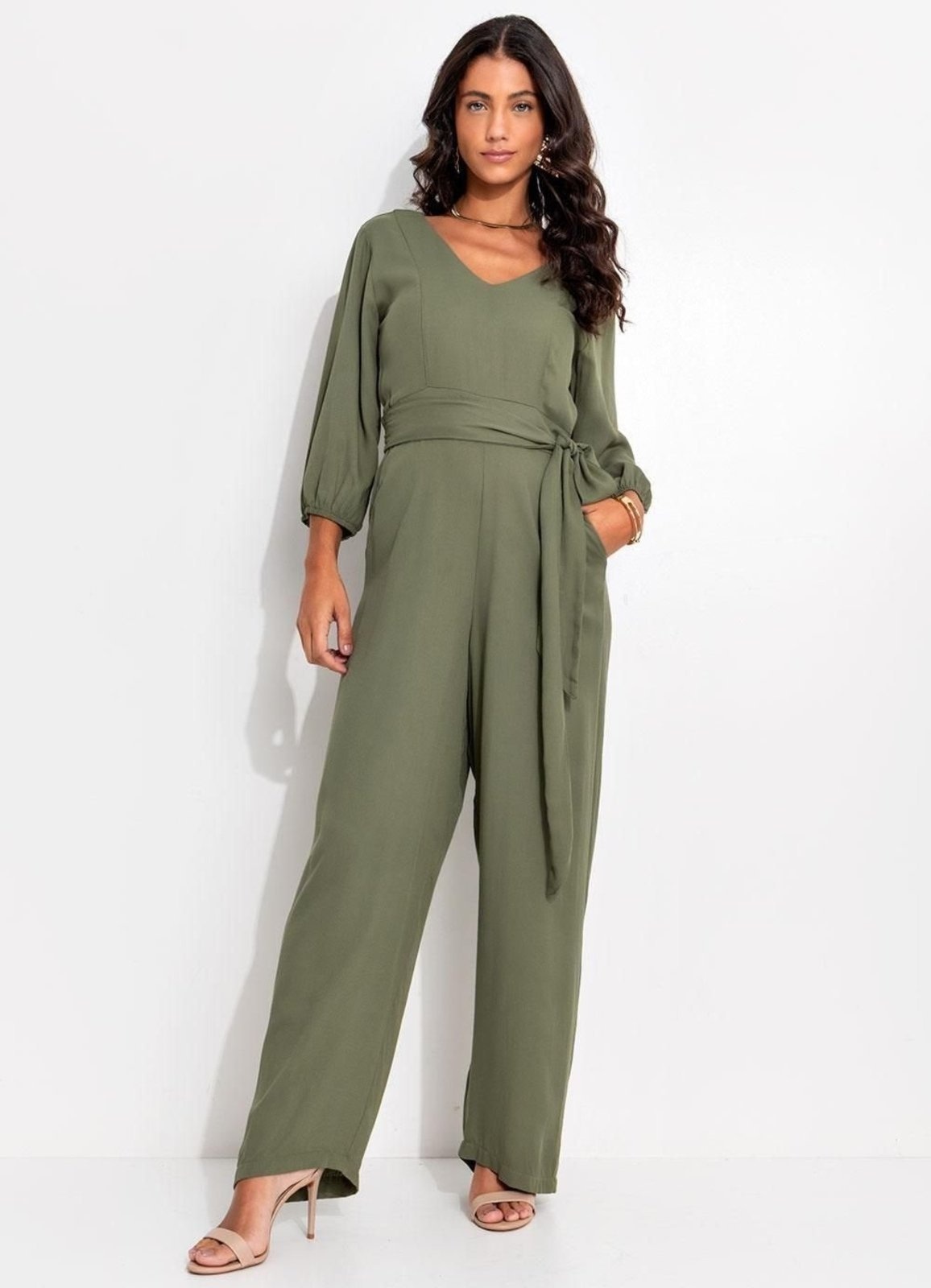 Imagem principal Macacão Viscose Plana Sarjada Quintess verde