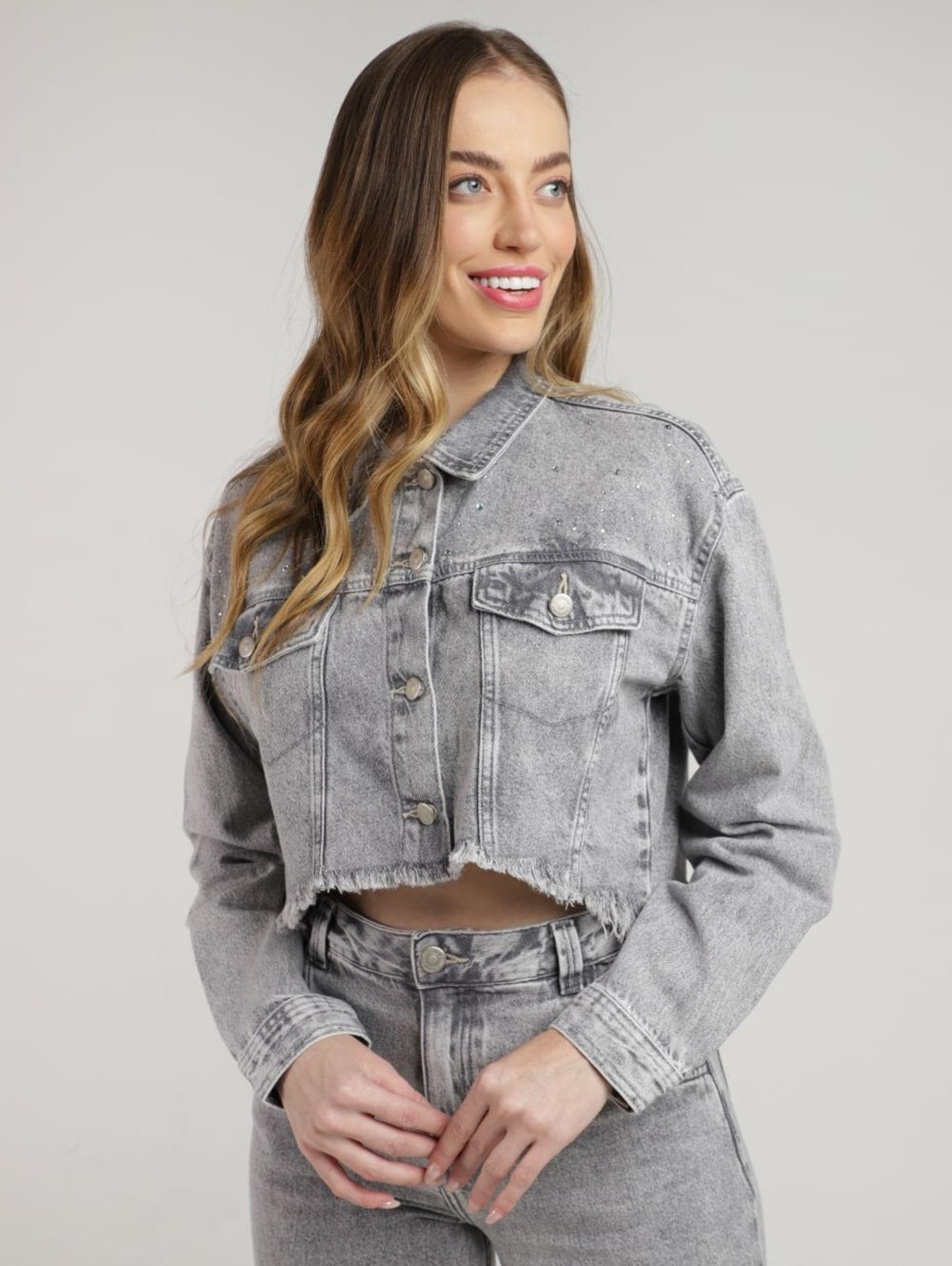 Imagem principal Jaqueta jeans Cropped Autentique Feminina Autentique cinza