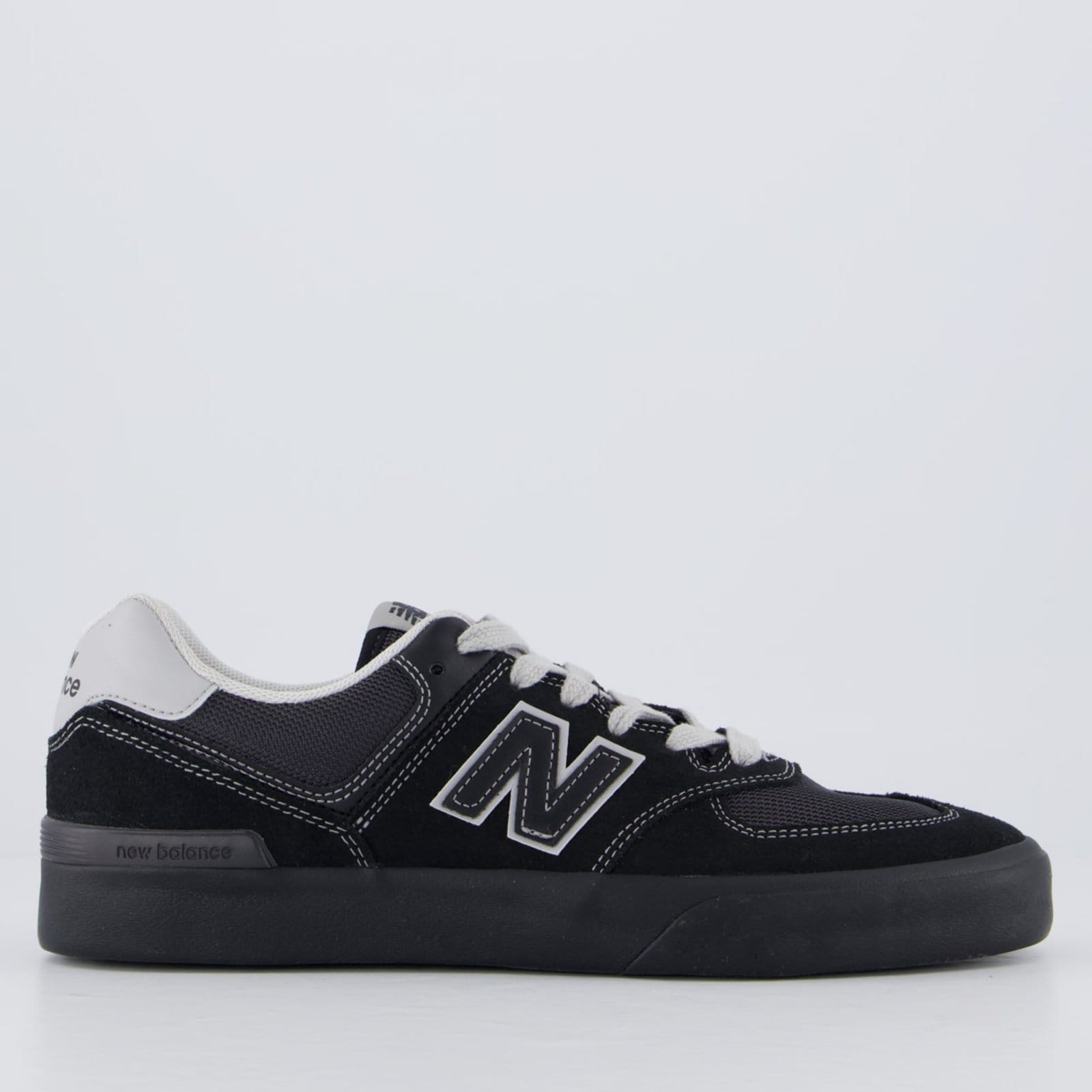 Tênis New Balance NM574