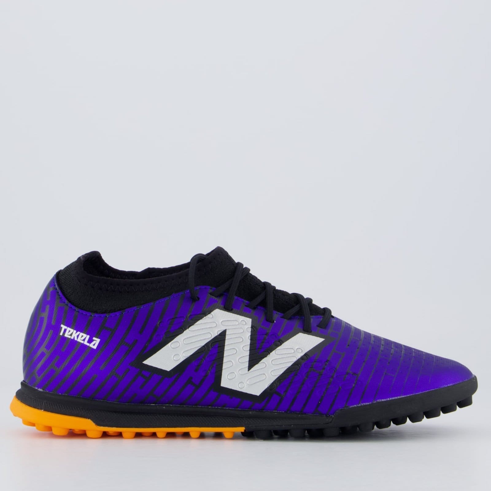 Chuteira New Balance Tekela Magique Society Roxa e Laranja